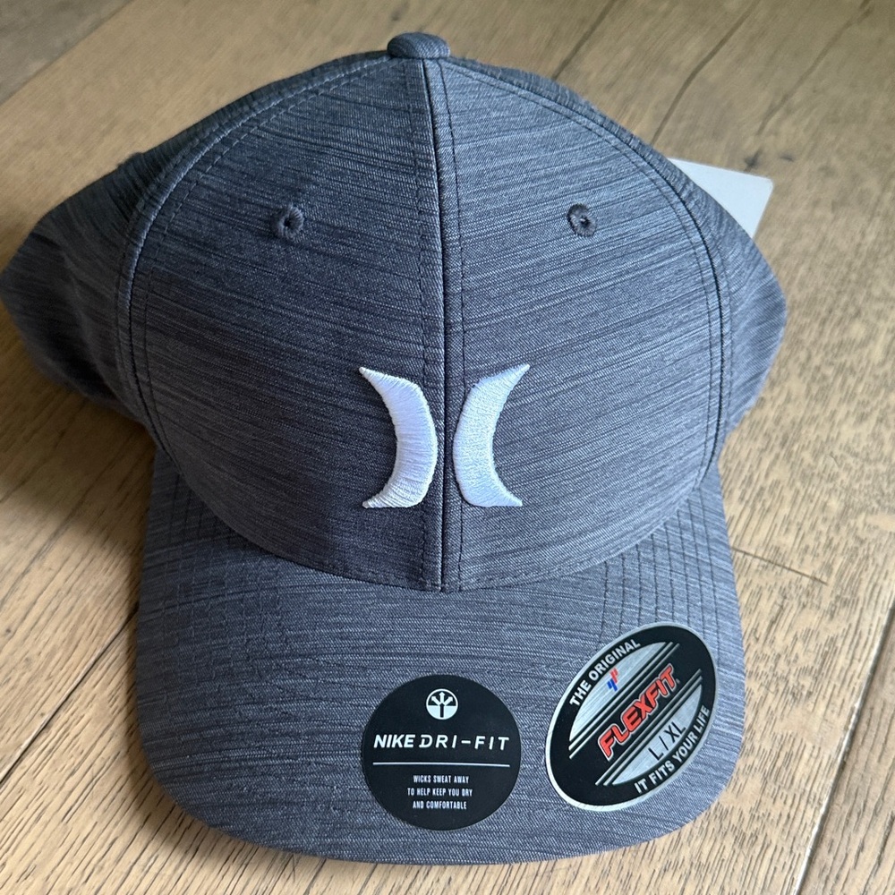 Hurley Flexfit Gray Dri-Fit Cap L/XL new